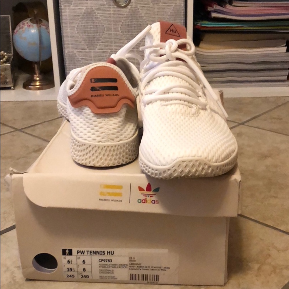 Adidas Pharell Tennis Hu White and Rose